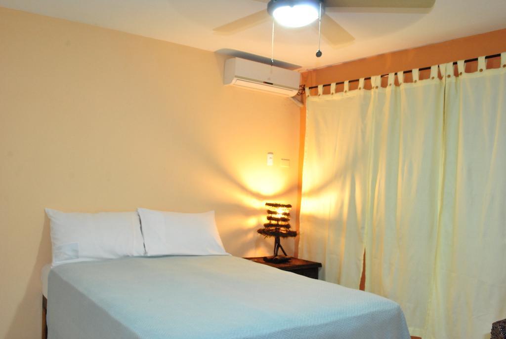 Hotel Imperial Cap-Haïtien Екстериор снимка