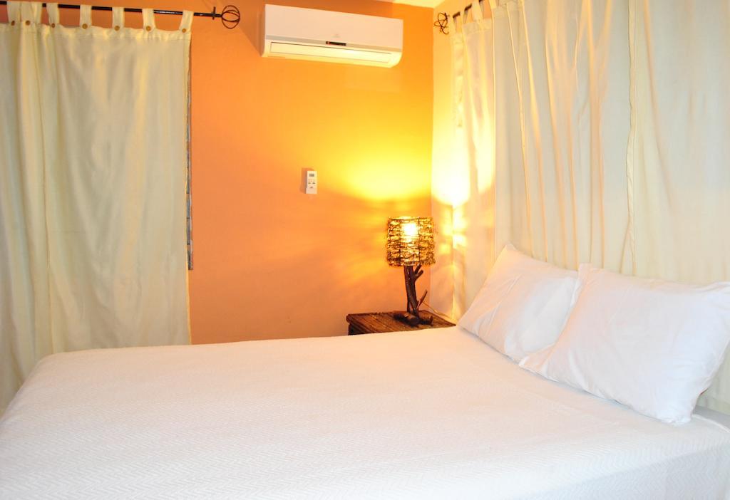 Hotel Imperial Cap-Haïtien Екстериор снимка
